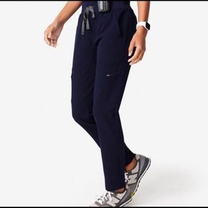 BNWT Limited Edition Figs NAVY Kauro Scrub Pant, Size M